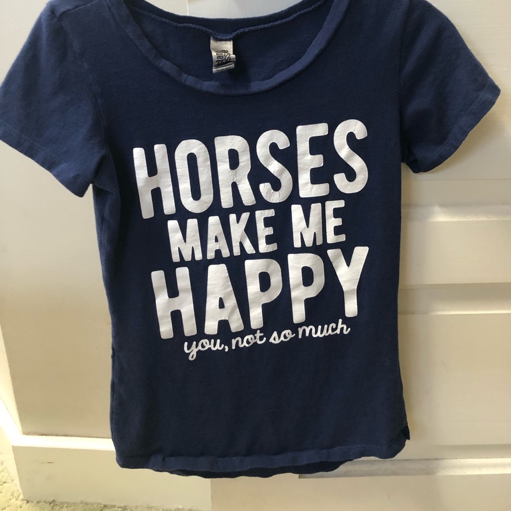 Kids’ “Horses” t-shirt, size medium. EUC.